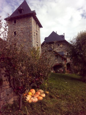  Casa Rural Fontamil  Сен-Лари-Сулан